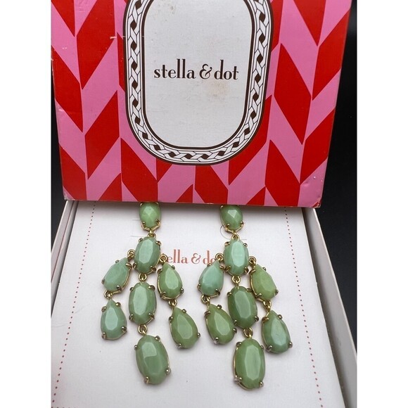 Stella & Dot Lily Earrings - Picture 2 of 3